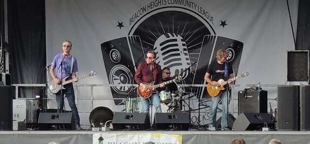 community_rock_stage